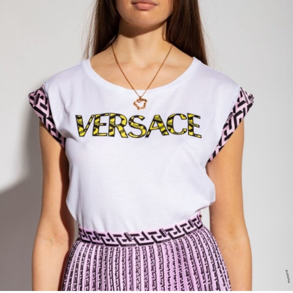 Versace La Greca Women top. 🌟🌟🌟SOLD🌟🌟🌟